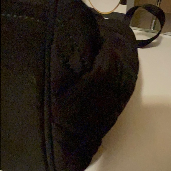 Vera Bradley large bag . Can use for handy bag or diaper bag new conditions - Picture 9 of 12